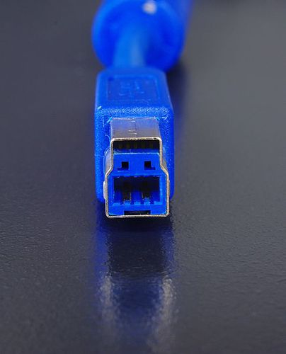  -USB A  -USB B 1,5 (USB3.0) (,  1)