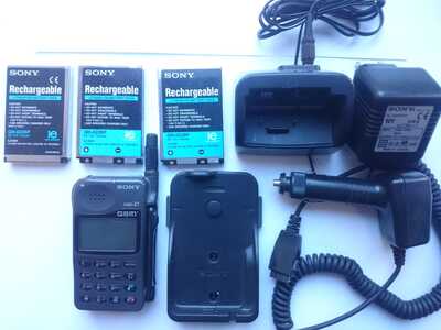   Sony CMD-Z1 (,  3)
