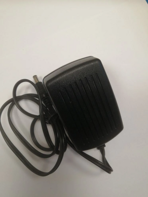 Блок питания H-1220A (вид 2) Блок питания H-1220A (фото, вид 2)