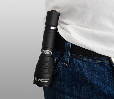 Armytek Predator Pro XHP35 HI Warm Armytek Predator Pro XHP35 HI Warm