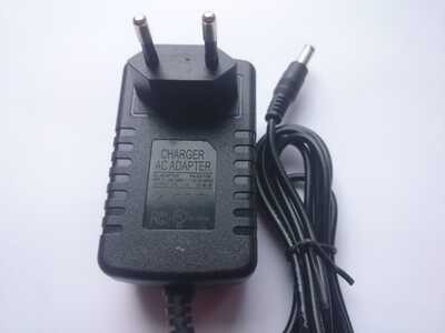   Voltlander AC-N668/21V 1A ()